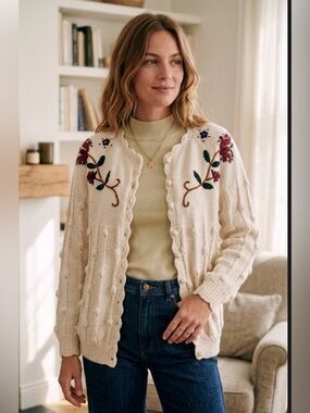 Vintage Lara Ferrante Cotton Cream Embroidered Cardigan Size S  Grandma Chic.